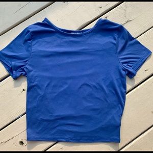 UNWORN Blue Size Small Crop Top